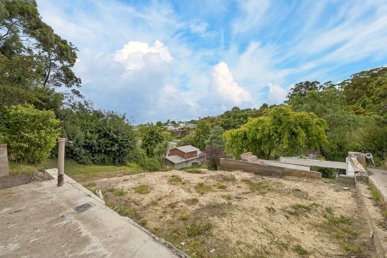 Photo of property in 28 Valley Road, Cashmere, Christchurch, 8022