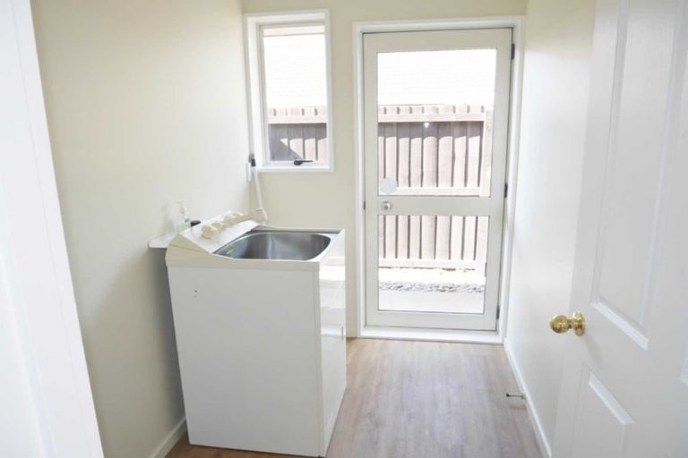 Photo of property in 3/44a Division Street, Riccarton, Christchurch, 8041