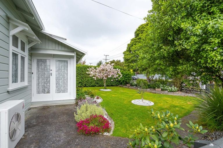 Photo of property in 43 South Road, Kuripuni, Masterton, 5810