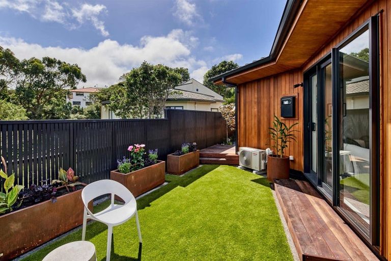 Photo of property in 11a Saint Ives Drive, Camborne, Porirua, 5026