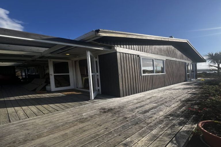 Photo of property in 452 Pahi Road, Pahi, Paparoa, 0571