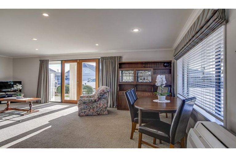 Photo of property in 1/74 Elizabeth Street, Seaview, Timaru, 7910
