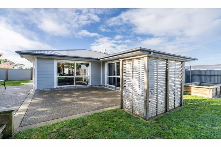Photo of property in 10 Maltby Street, Waikiwi, Invercargill, 9810