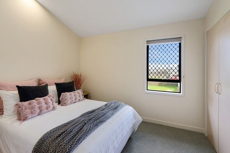 Photo of property in 280 Queen Elizabeth Ii Drive, Mairehau, Christchurch, 8052