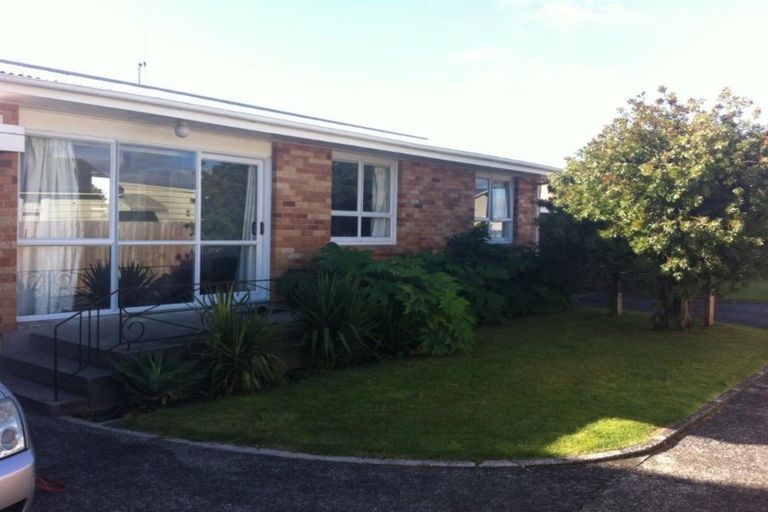 Photo of property in 2/128 Sixteenth Avenue, Tauranga South, Tauranga, 3112
