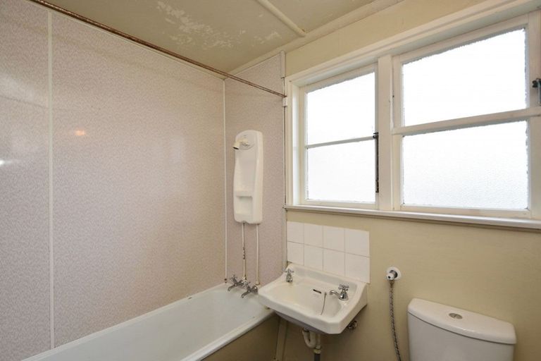 Photo of property in 19 Boyne Street, Clifton, Invercargill, 9812