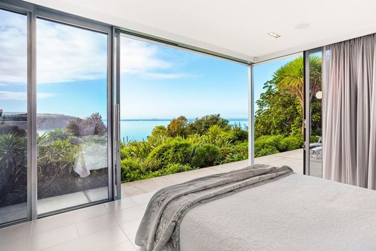 Photo of property in 37 Island View Drive, Gulf Harbour, Whangaparaoa, 0930