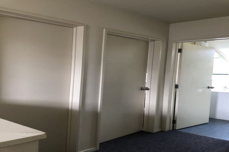 Photo of property in 8b Rex Street, Riccarton, Christchurch, 8041