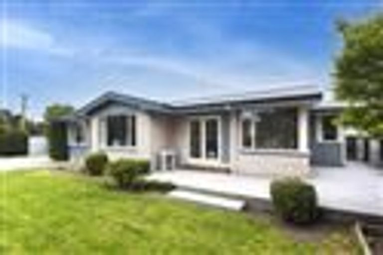 Photo of property in 63 Hounslow Street, Ilam, Christchurch, 8041