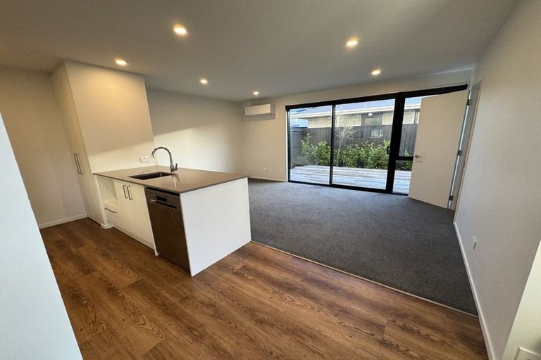Photo of property in 3/404 Armagh Street, Linwood, Christchurch, 8011