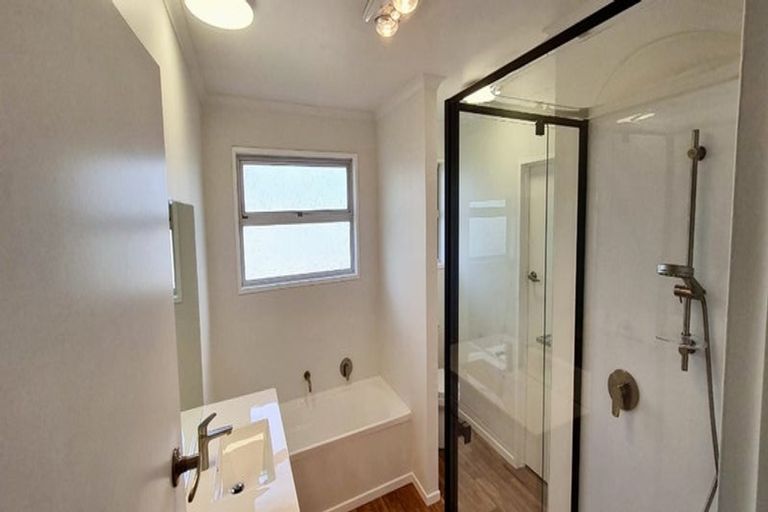 Photo of property in 3 Bruce Place, Highbury, Palmerston North, 4412