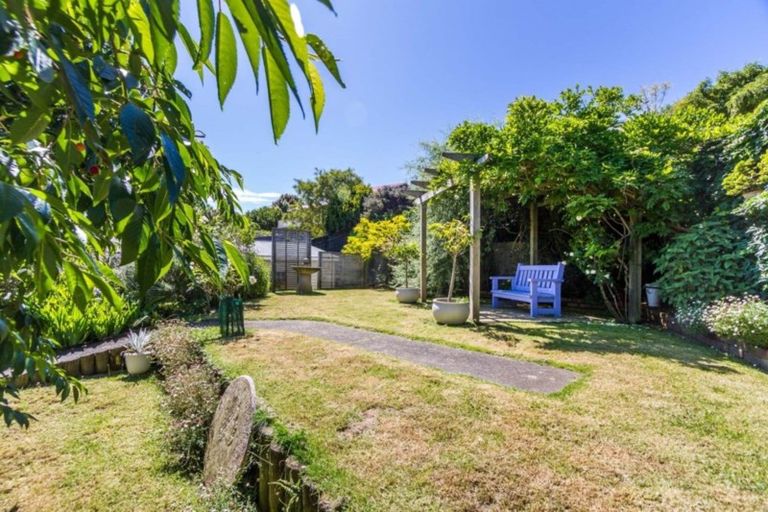 Photo of property in 464 Warspite Avenue, Ascot Park, Porirua, 5024
