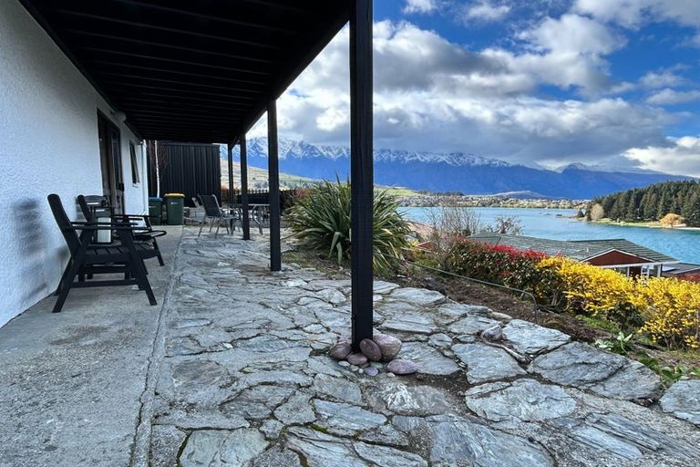 Photo of property in 93 Frankton Road, Queenstown, 9300