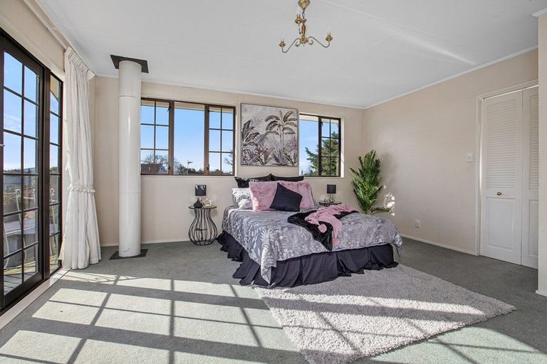 Photo of property in 10 Kereru Place, Masterton, 5810