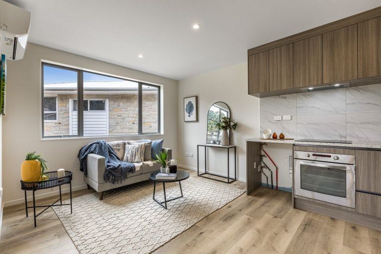 Photo of property in 64 Lemnos Place, Titirangi, Auckland, 0604