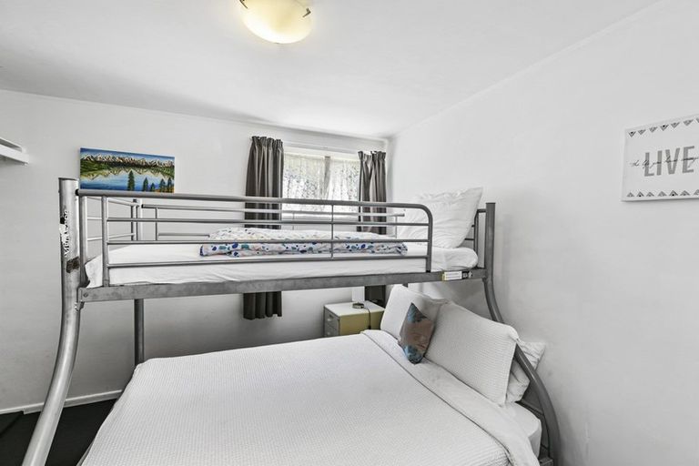 Photo of property in 7 Miramar Road North, Miramar, Wellington, 6022