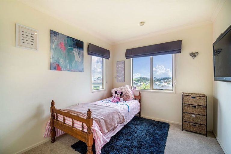 Photo of property in 636d East Coast Road, Pinehill, Auckland, 0630