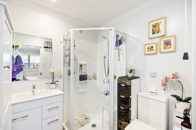 Photo of property in 109 Shillingford Boulevard, Rolleston, 7615