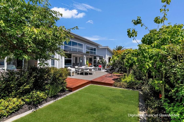 Photo of property in 17 Ballinger Place, Kaiapoi, 7630