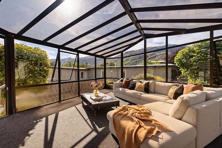 Photo of property in 20 Lake Avenue, Frankton, Queenstown, 9300