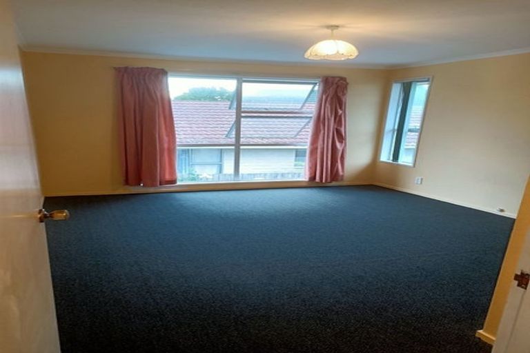 Photo of property in 1/7 Delaware Crescent, Russley, Christchurch, 8042