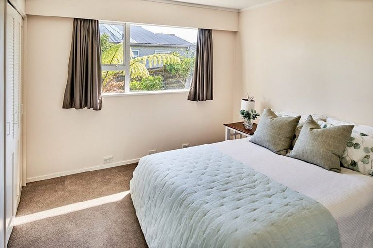 Photo of property in 56 Penryn Drive, Camborne, Porirua, 5026