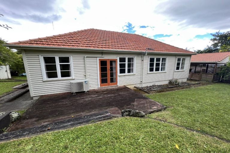 Photo of property in 15 Plymouth Street, Roslyn, Palmerston North, 4414