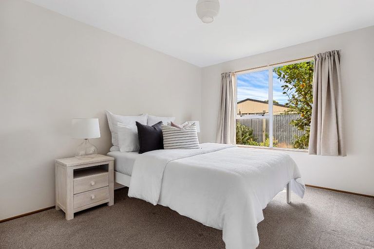 Photo of property in 3/822 Main North Road, Belfast, Christchurch, 8051