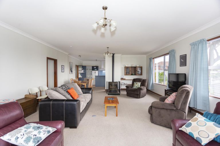 Photo of property in 10 Tamar Street, South Hill, Oamaru, 9400