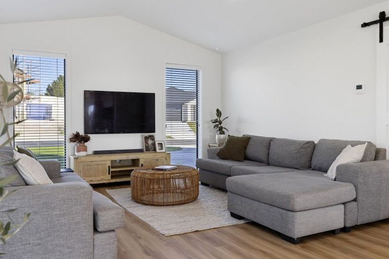 Photo of property in 34 Kopakopa Crescent, Wharewaka, 3330