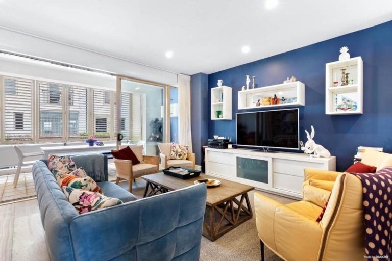 Photo of property in 10/11a Killarney Street, Takapuna, Auckland, 0622