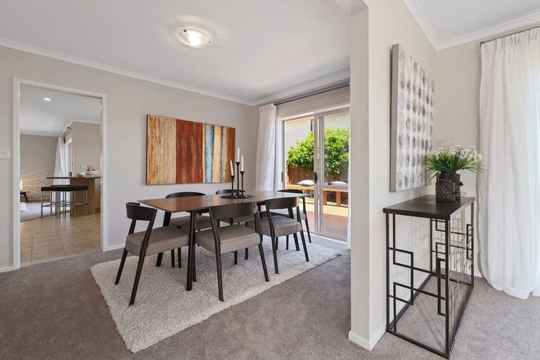 Photo of property in 43 Kristin Lane, Albany, Auckland, 0632