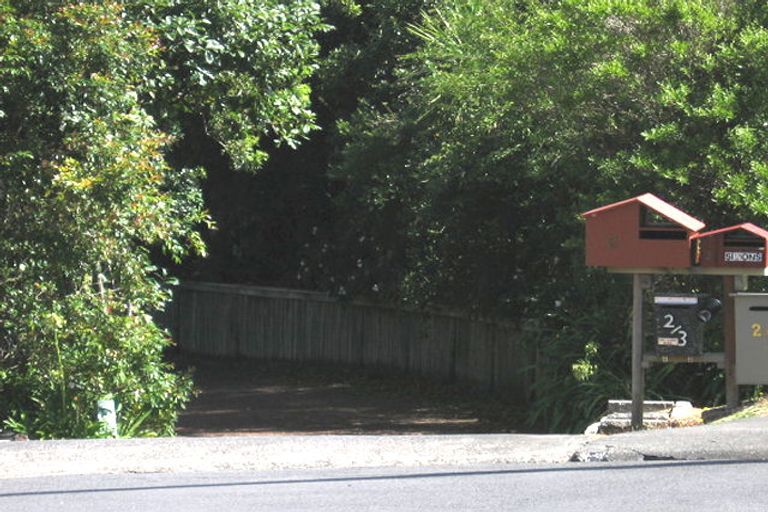 Photo of property in 1/2 City View Terrace, Birkenhead, Auckland, 0626