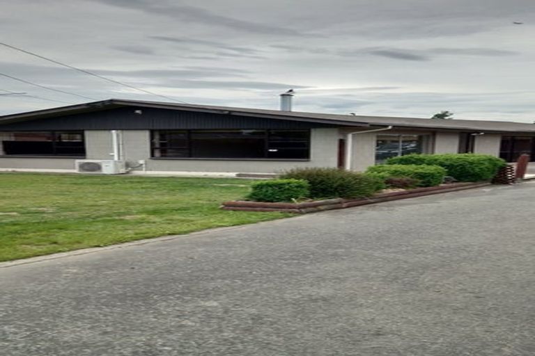 Photo of property in 75 Nottingham Street, Karori, Wellington, 6012