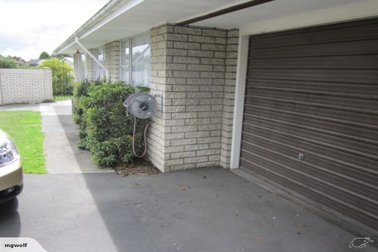 Photo of property in 1/24 Toorak Avenue, Avonhead, Christchurch, 8042