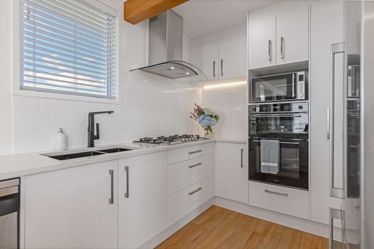 Photo of property in 499 Grahams Beach Road, Manukau Heads, Waiuku, 2684