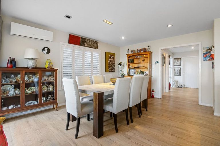 Photo of property in 7a Torkar Road, Clarks Beach, 2122