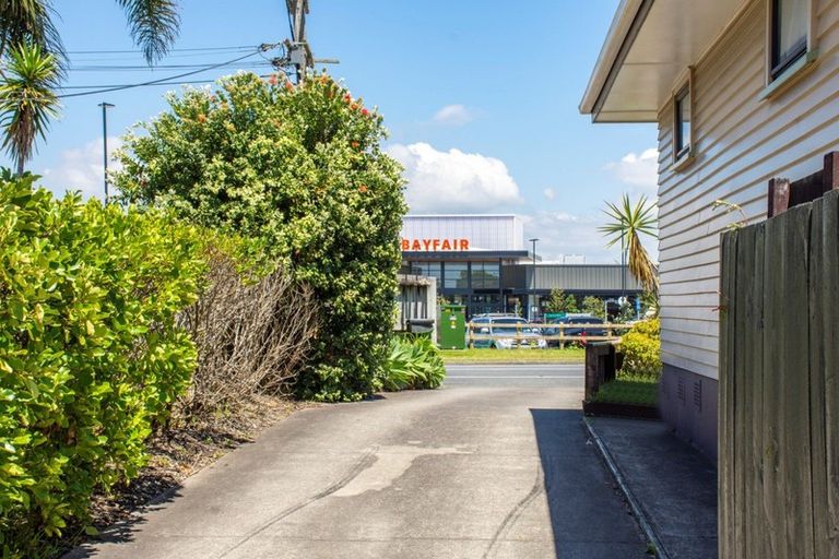 Photo of property in 43b Farm Street, Mount Maunganui, 3116