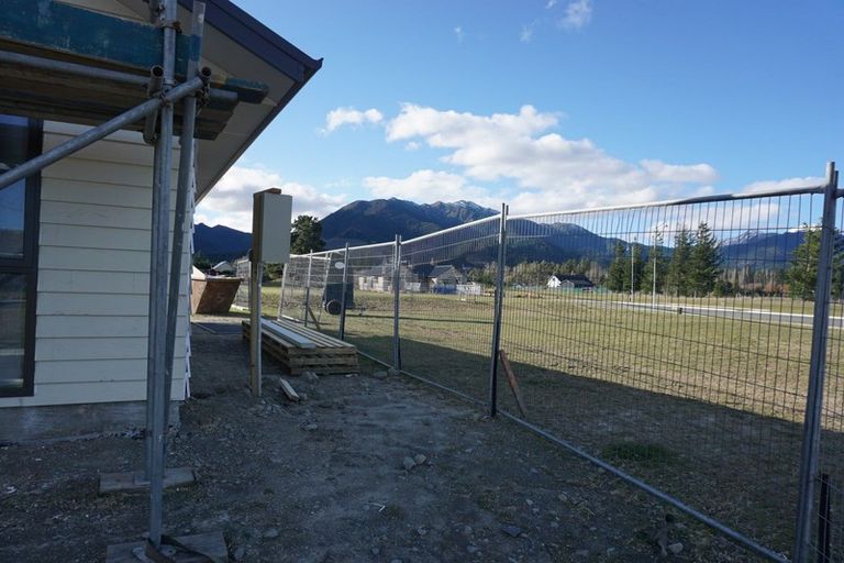 Photo of property in 2 Balfour Way, Hanmer Springs, 7334