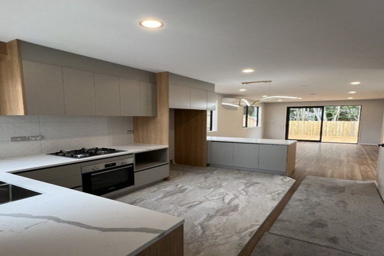 Photo of property in 5 Combat Street, Papakura, 2110