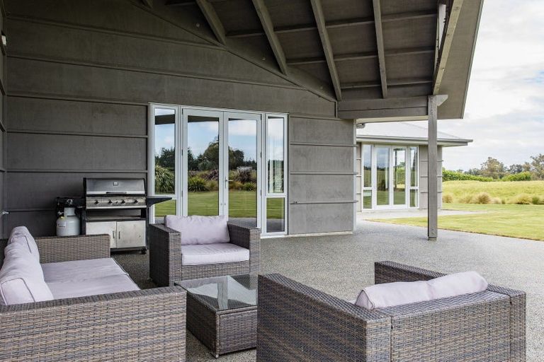 Photo of property in 61 Loburn Whiterock Road, Loburn, Rangiora, 7472