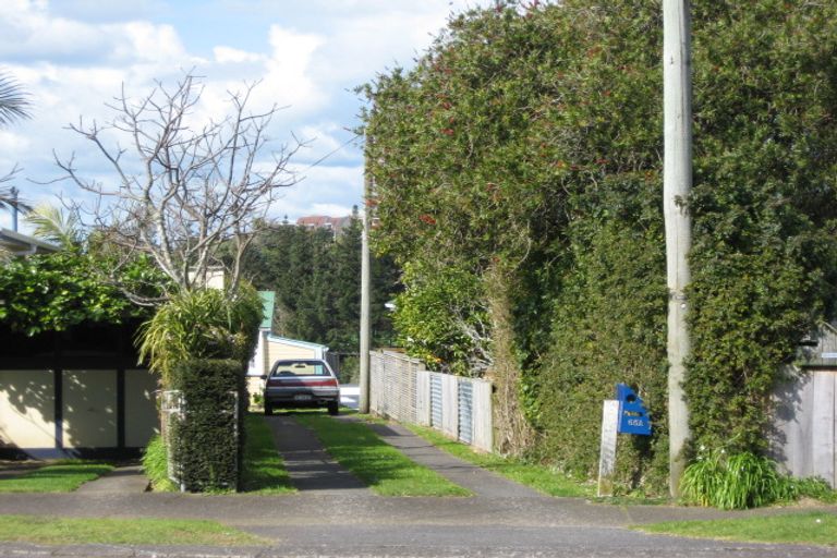 Photo of property in 65a Paynters Avenue, Strandon, New Plymouth, 4312
