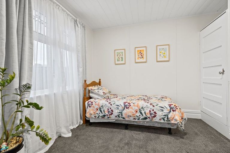 Photo of property in 76 Bamford Street, Woolston, Christchurch, 8023