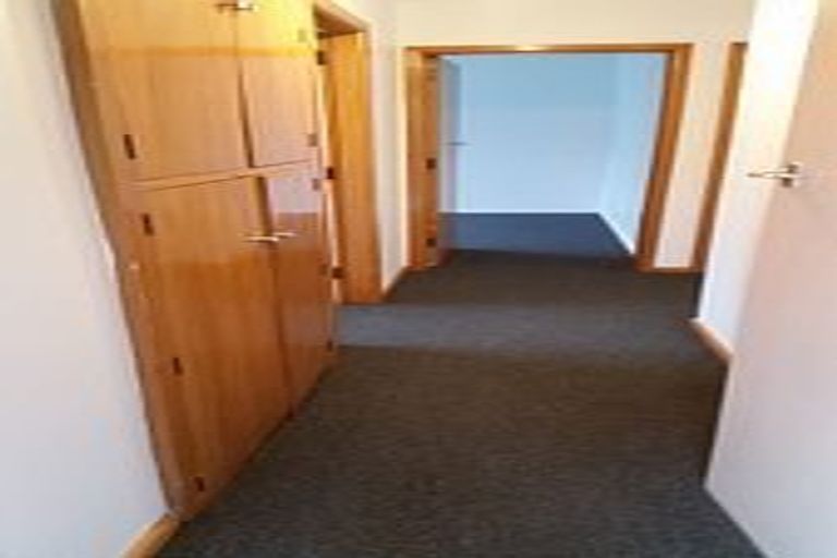 Photo of property in 2/82 Grahams Road, Burnside, Christchurch, 8041