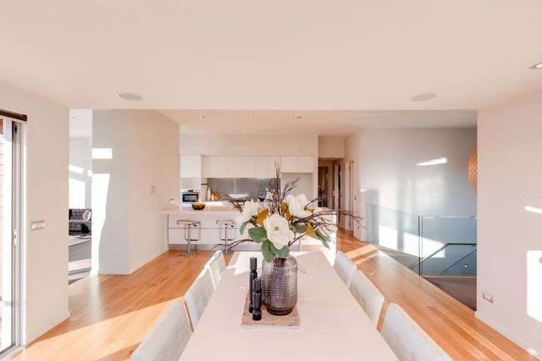 Photo of property in 118a Centaurus Road, Huntsbury, Christchurch, 8022