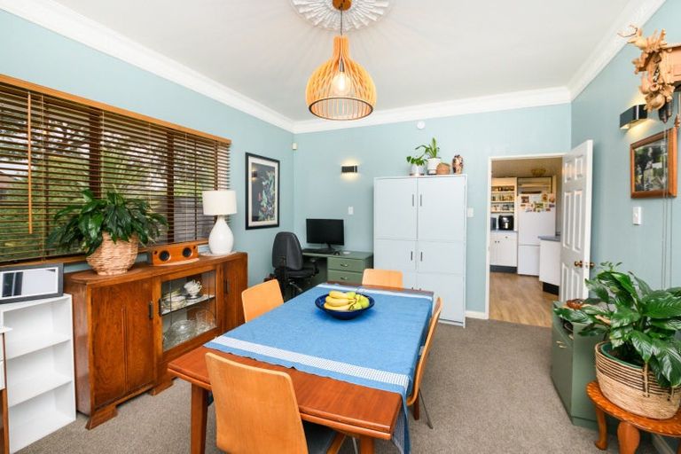 Photo of property in 8 Mcarthur Street, Terrace End, Palmerston North, 4410