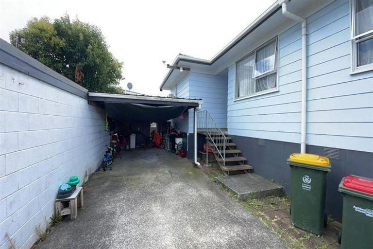 Photo of property in 2/43 Ferndown Avenue, Papatoetoe, Auckland, 2025