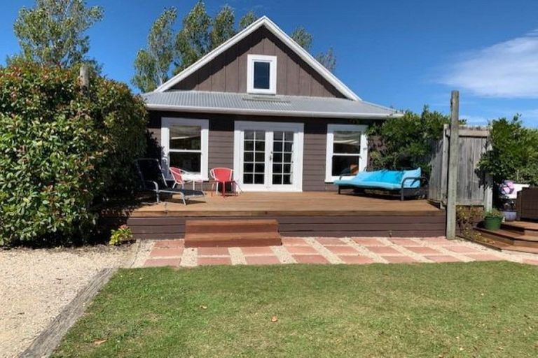 Photo of property in 23 Hewetson Road, Upper Moutere, 7175