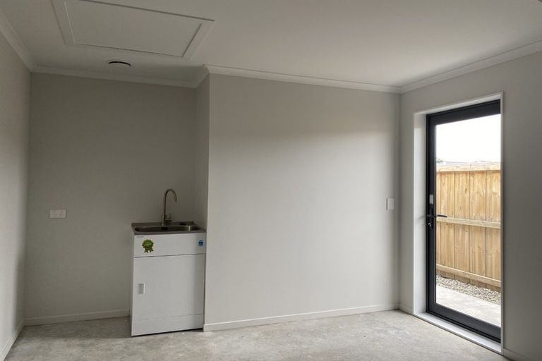 Photo of property in 6 Herridge Street, Woodend, 7691