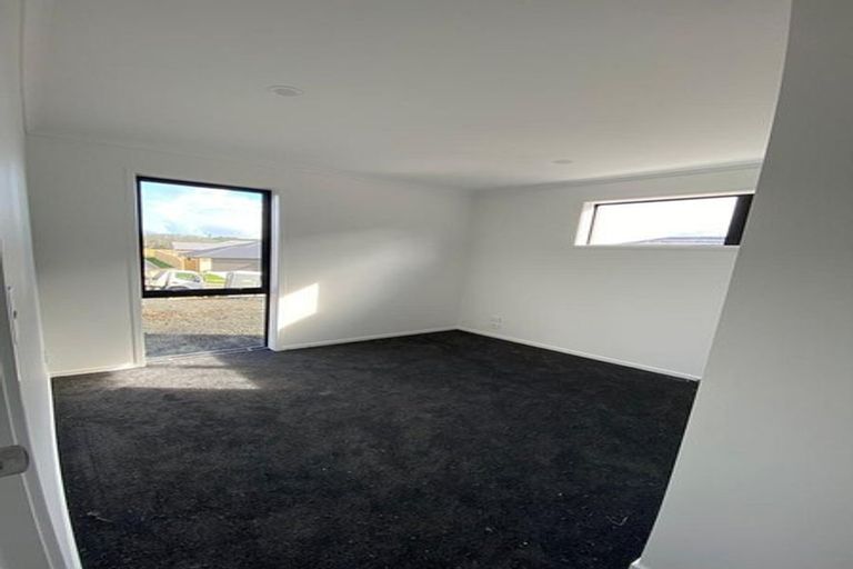 Photo of property in 40 Leathem Crescent, Pokeno, 2402